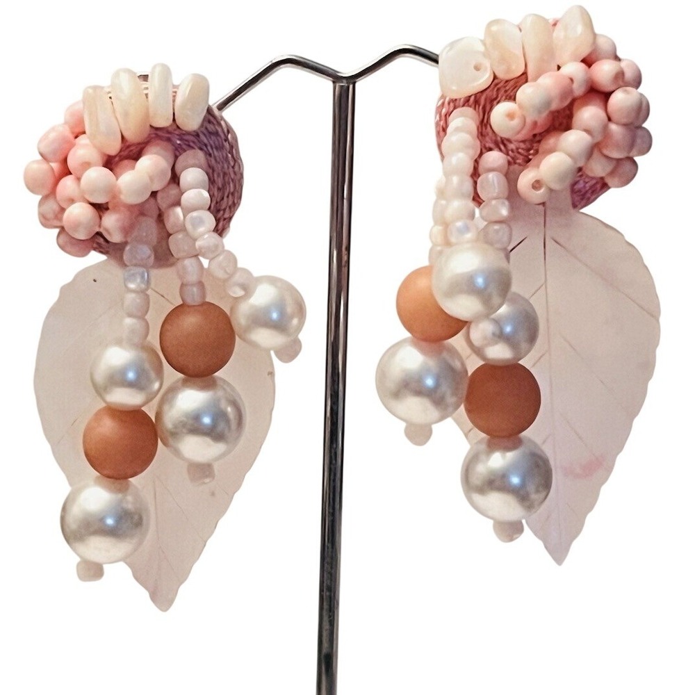 Clip Earrings VTG Rare Pink Chunky Beaded Dangle Mother Of Pearl Retro Beach 70s